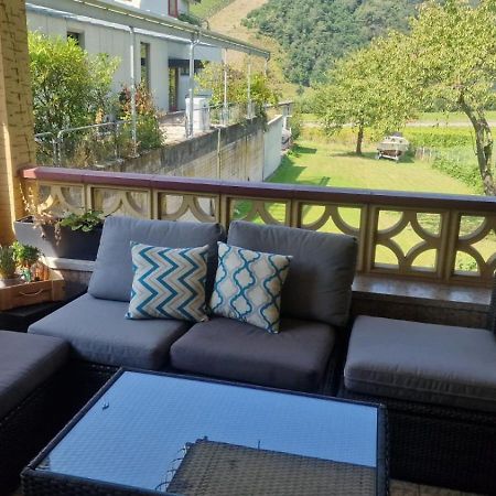 Willi'S Moselschloesschen Villa Neumagen-Dhron Kültér fotó