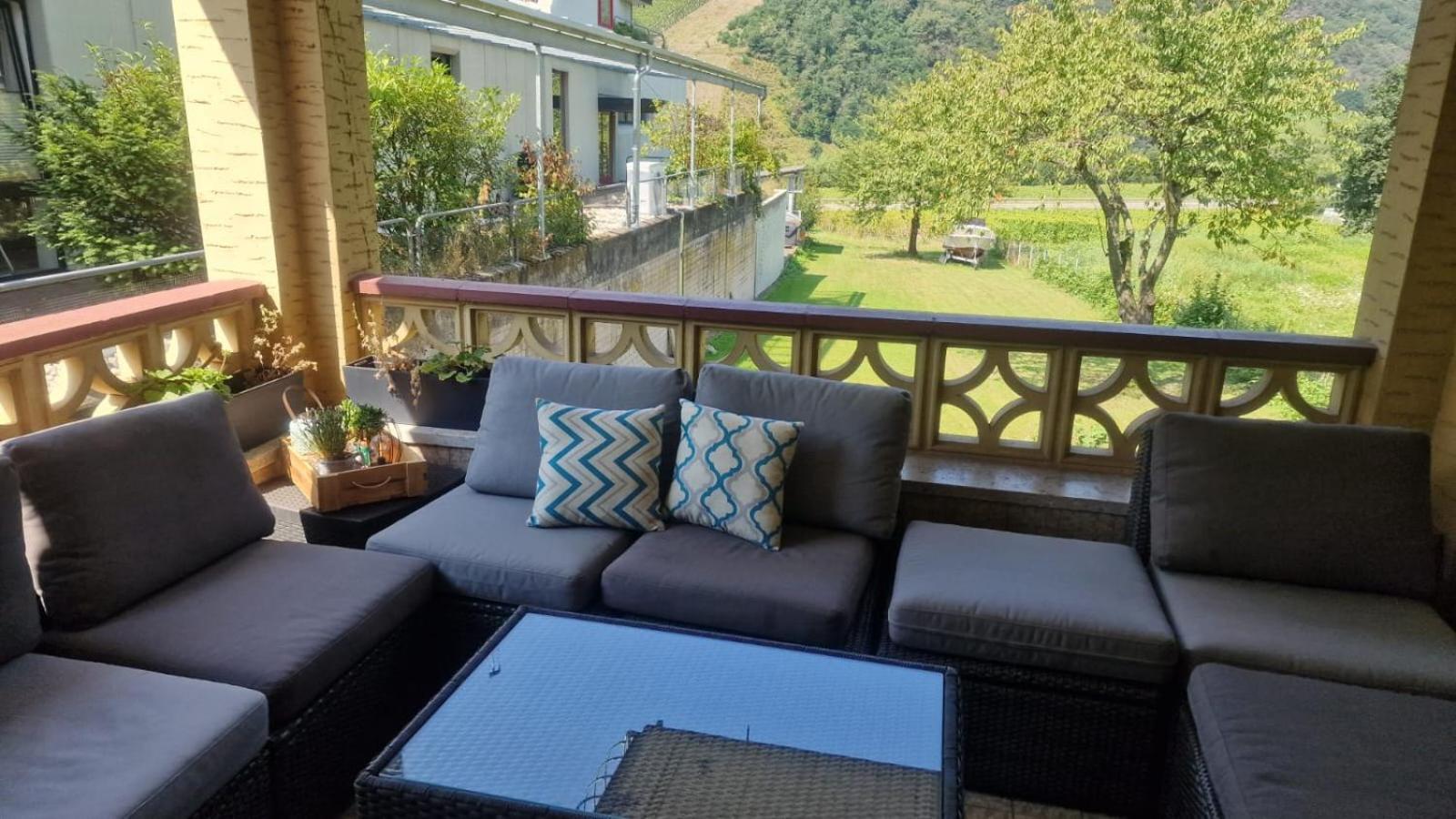Willi'S Moselschloesschen Villa Neumagen-Dhron Kültér fotó